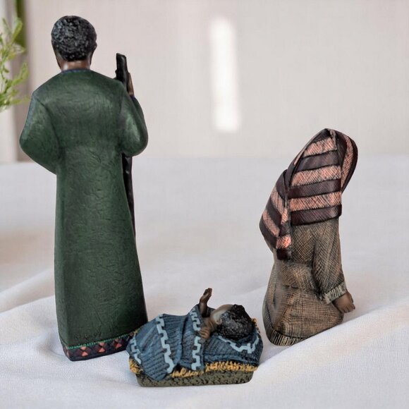 VTG 1997 Mahogany Miracle African American Nativity Set Mary Joseph Baby Jesus - Picture 9 of 11